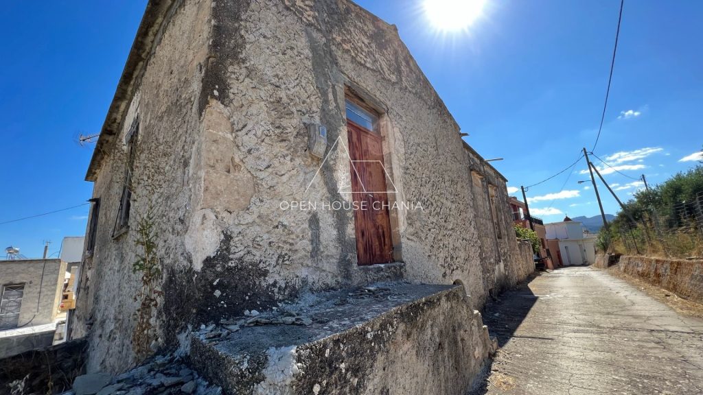 A Venetian mansion of the mid 17th century ideal for a Boutique Hotel