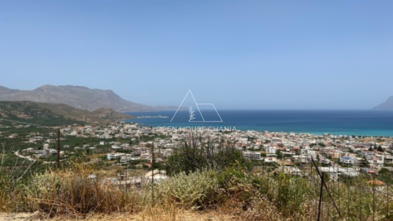 A plot with extraordinary views in Kissamos