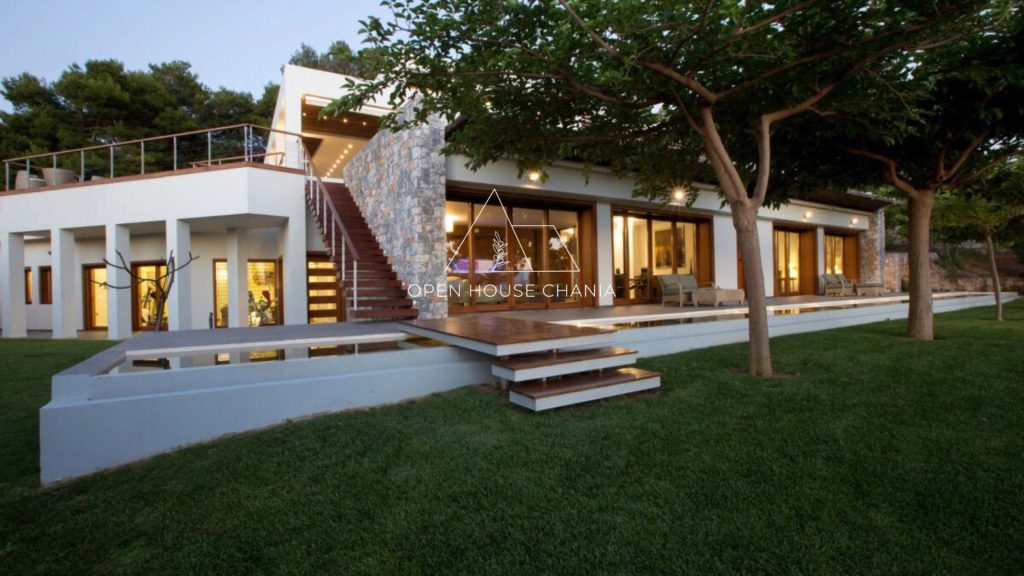 A most exclusive, high-end Villa in Prophitis Elias, Chania.