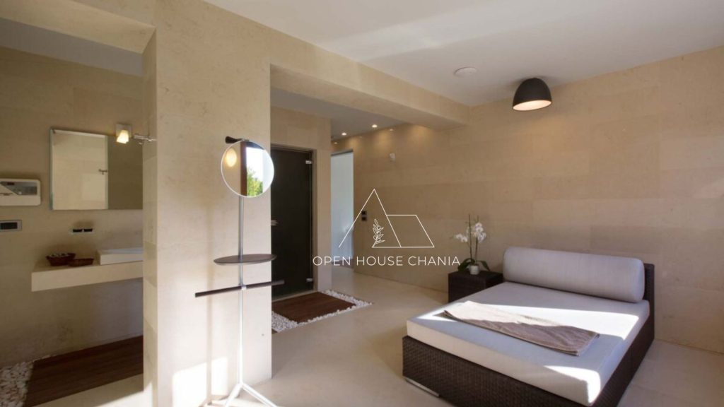 A most exclusive, high-end Villa in Prophitis Elias, Chania.