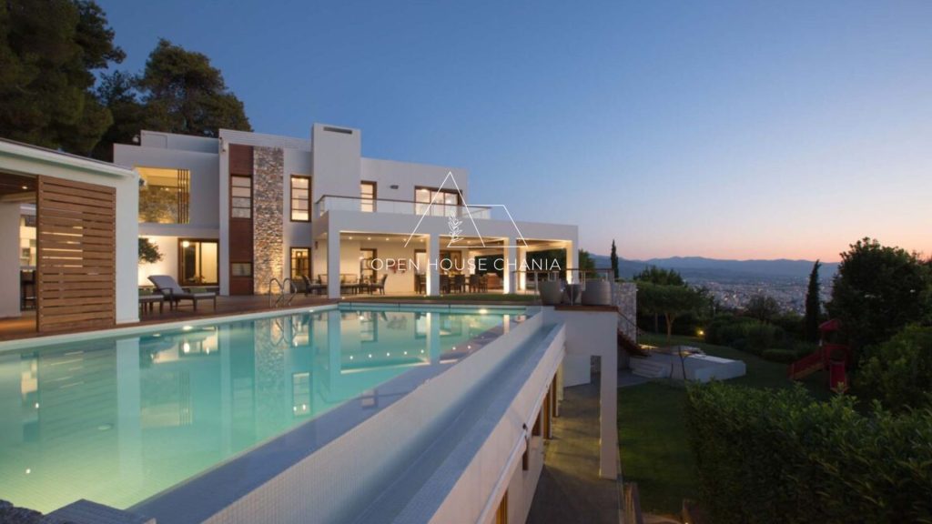 A most exclusive, high-end Villa in Prophitis Elias, Chania.