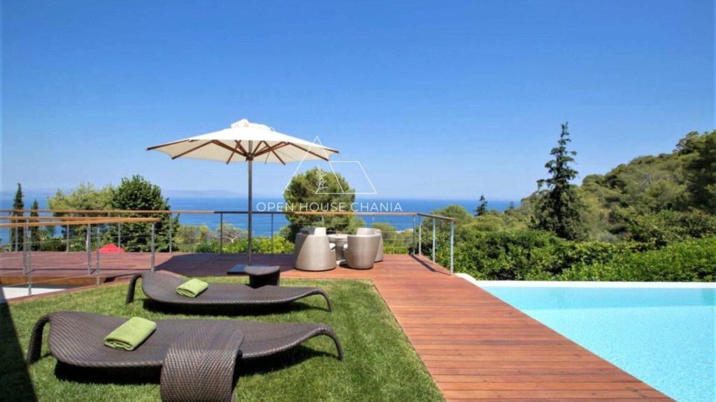 A most exclusive, high-end Villa in Prophitis Elias, Chania.