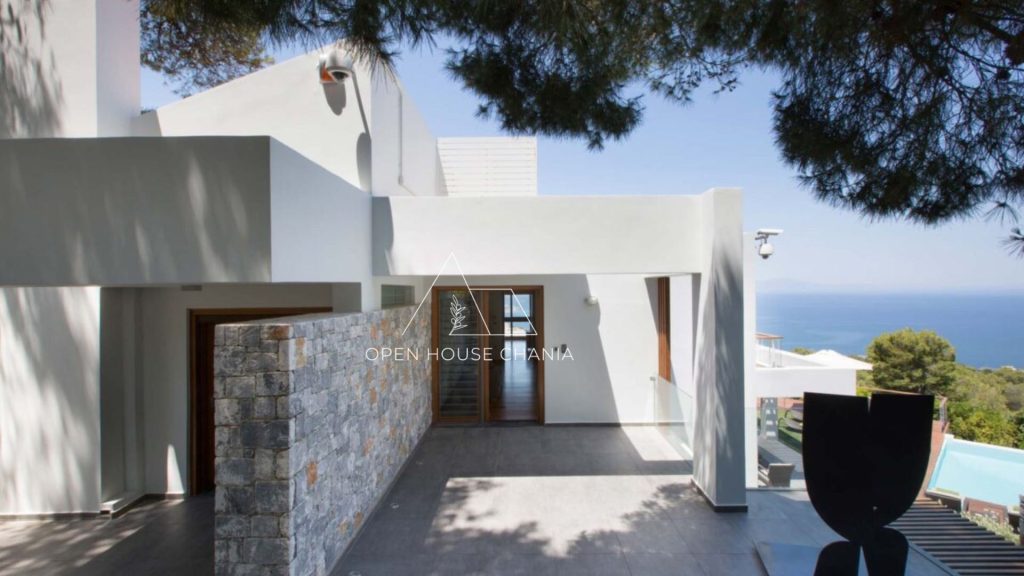 A most exclusive, high-end Villa in Prophitis Elias, Chania.