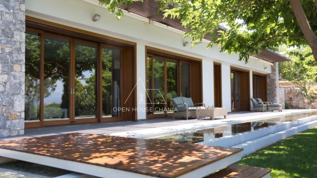 A most exclusive, high-end Villa in Prophitis Elias, Chania.