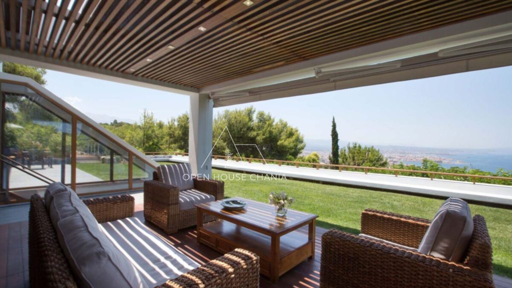 A most exclusive, high-end Villa in Prophitis Elias, Chania.