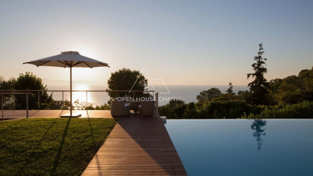 A most exclusive, high-end Villa in Prophitis Elias, Chania.