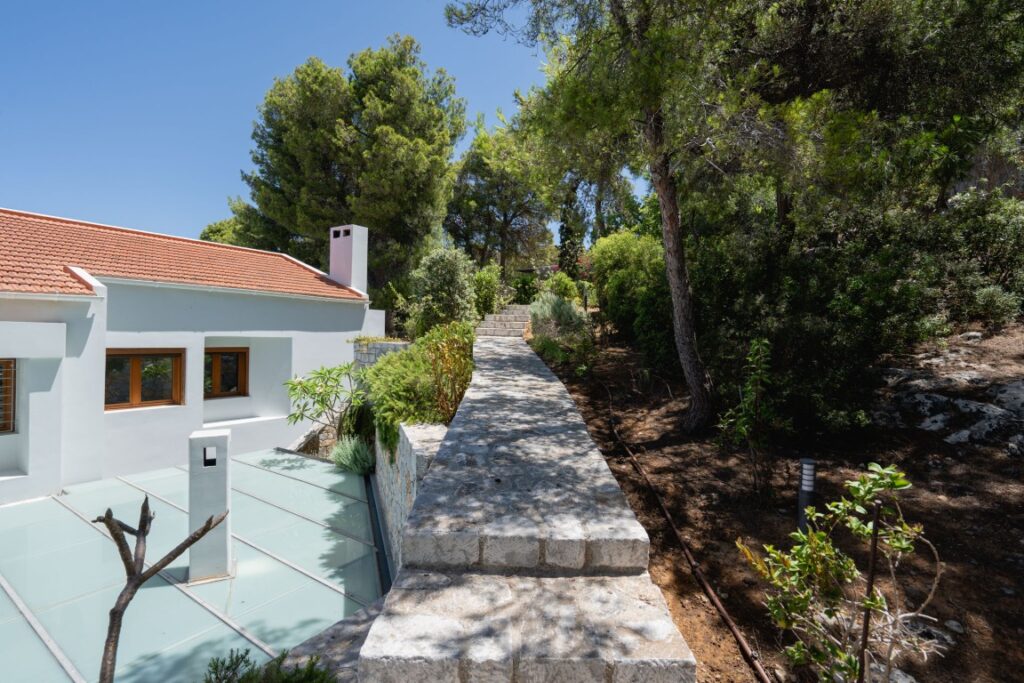 A MOST EXCLUSIVE, UP-SCALE VILLA IN PROPHITIS ELIAS.