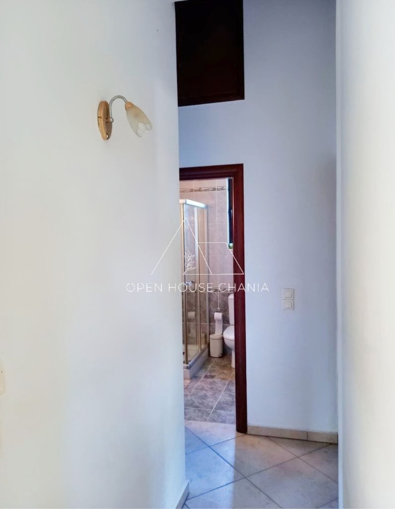 Α two-bedroom ground floor house with a nice garden in Neriana