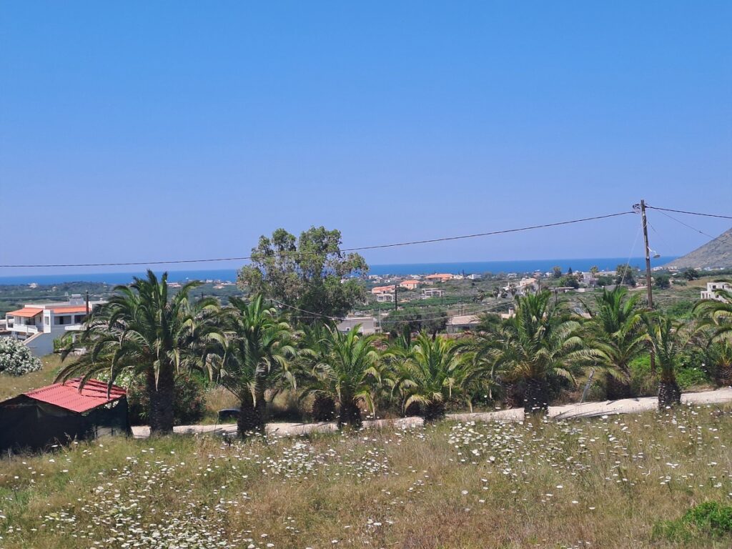 A FINE APARTMENT CLOSE TO THE BEACH