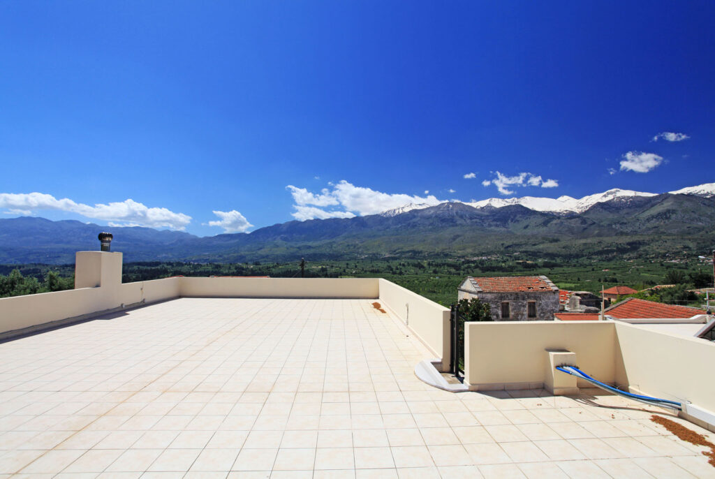 A VILLA IN THE GREEN COUNTRYSIDE OF KAINA