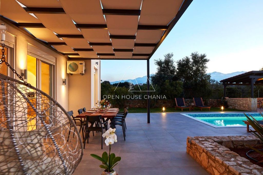 A DREAMY 144 SQ.M. VILLA IN KAMPIA