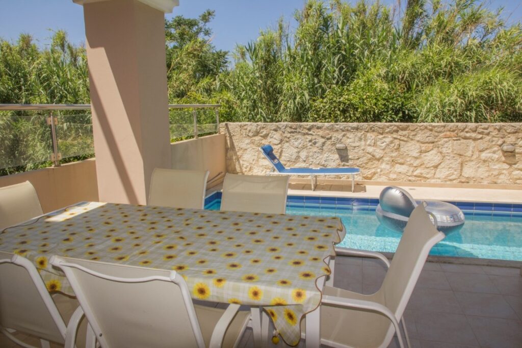 A TWO-BEDROOM VILLA IN MALEME