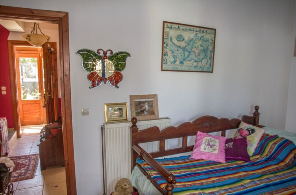 Α LOVELY 3-BEDROOM HOUSE IN TAVRONITIS