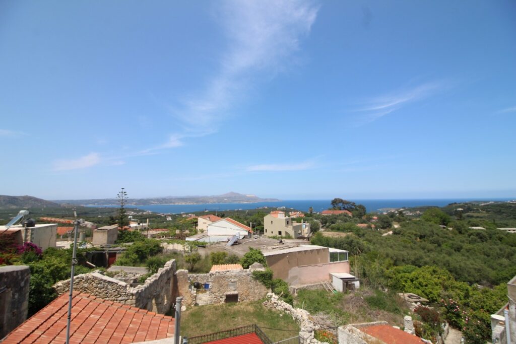 A RENOVATED HOME IN TSIVARAS