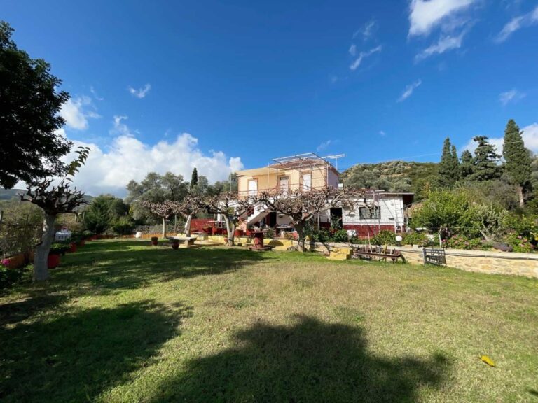 A GREEN RETREAT GUEST-HOUSE IN KANDANOS