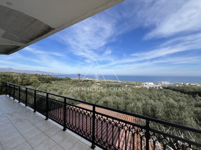 A HOUSE WITH THE MOST SPECTACULAR VIEW IN MALEME