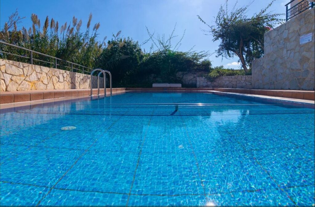 Detached house with private pool in Kolymbari