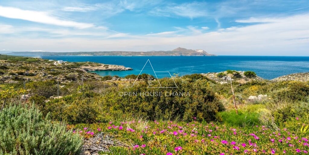 A PANORAMIC VIEW VILLA IN KOKKINO CHORIO