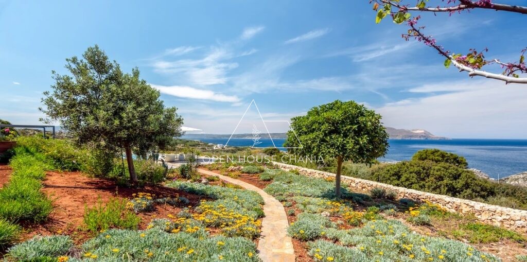 A PANORAMIC VIEW VILLA IN KOKKINO CHORIO