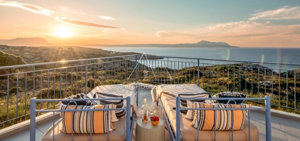 A PANORAMIC VIEW VILLA IN KOKKINO CHORIO