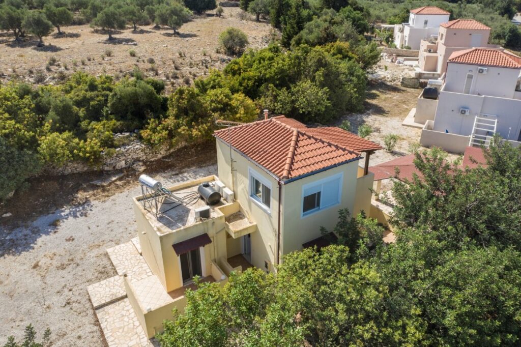 A TWO-LEVEL, TWO BEDROOM VILLA IN ALMYRIDA