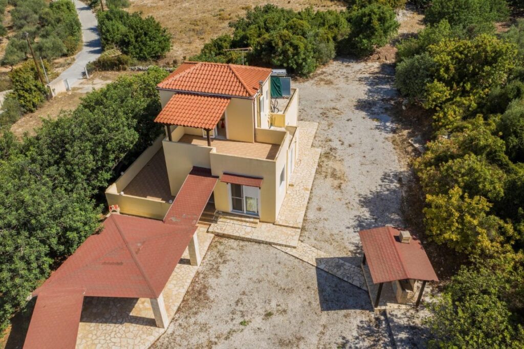 A TWO-LEVEL, TWO BEDROOM VILLA IN ALMYRIDA