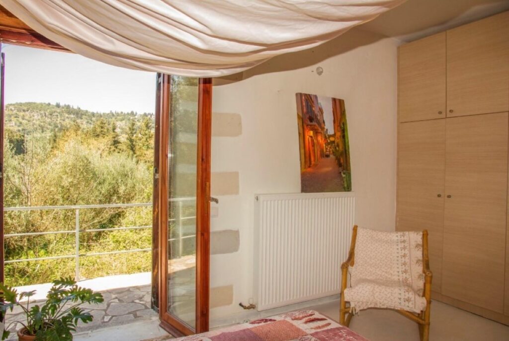 TWO STONE VILLAS AT A GREAT PRICE ΑΤ PEMONIA