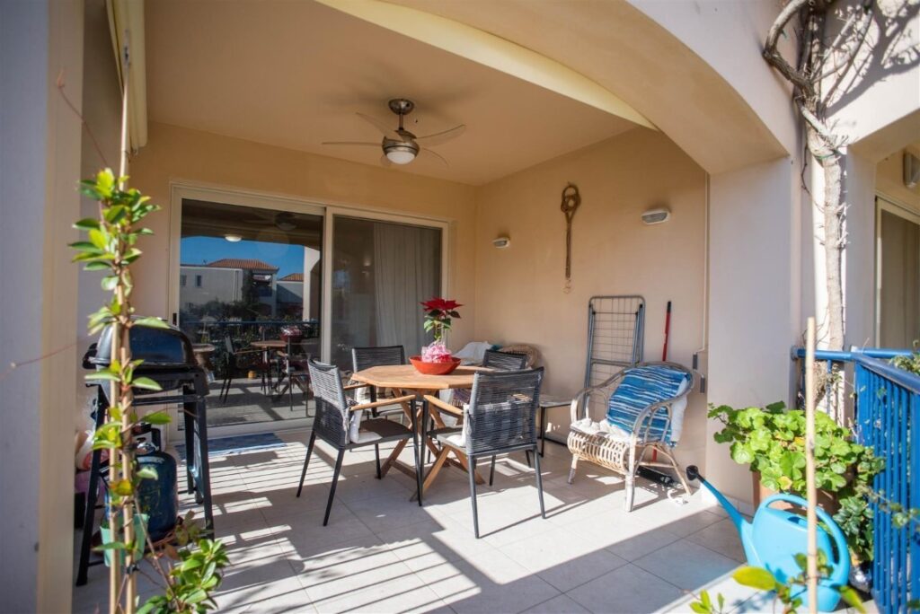 Α TWO-LEVEL CONDO A FEW STEPS FROM THE BEACH OF MALEME