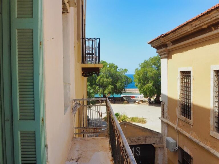 LARGE NEOCLASSICAL NEXT TO THE OLD PORT IN CHANIA