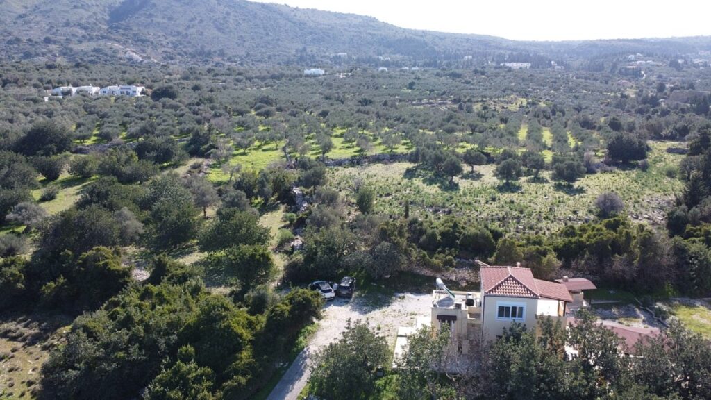 A SERENITY HAVEN IN AGIOS VASILIOS (AMYRIDA)