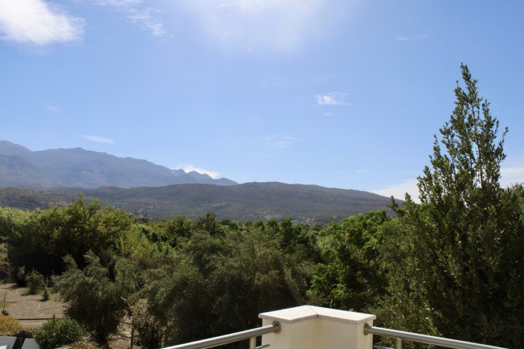 A RECENTLY BUILT VILLA IN A GREEN OASIS IN ARMENOI