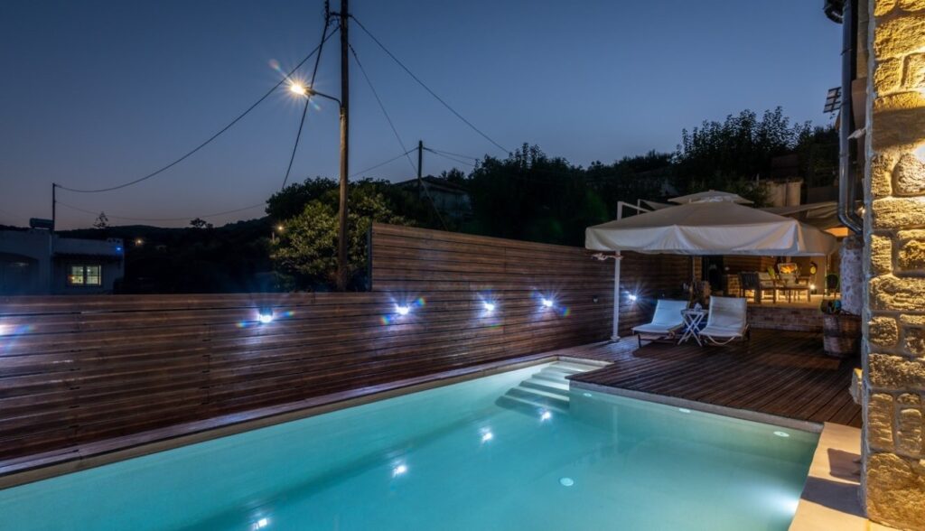 A STUNNING 300 SQM VILLA IN KOLYMVARI