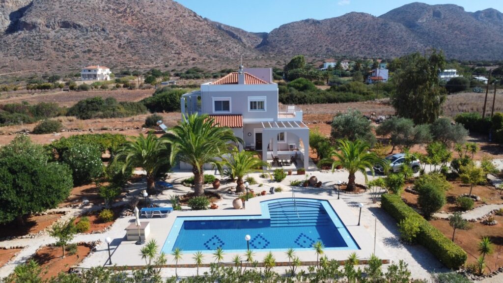 EXPANSIVE VILLA WITH POOL, CAPTIVATING SEA AND MOUNTAIN VIEWS IN STAVROS