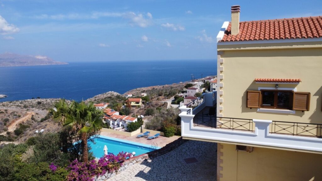 SEA VIEW VILLA WITH A POOL AND SIGNIFICANT EXTRA CAPACITY IN KOKKINO CHORIO