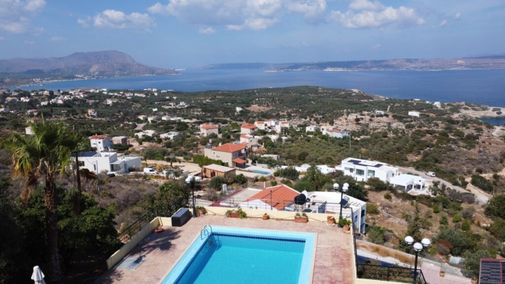 SEA VIEW VILLA WITH A POOL AND SIGNIFICANT EXTRA CAPACITY IN KOKKINO CHORIO