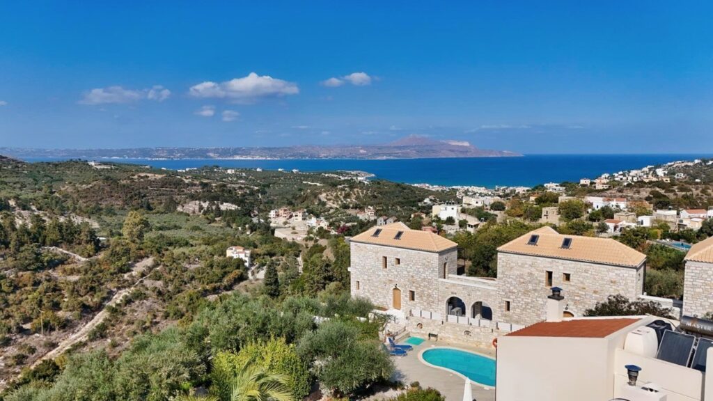 TWO BEDROOM HOUSE WITH A POOL AMAZING GARDEN & SEA VIEW IN ASPRO