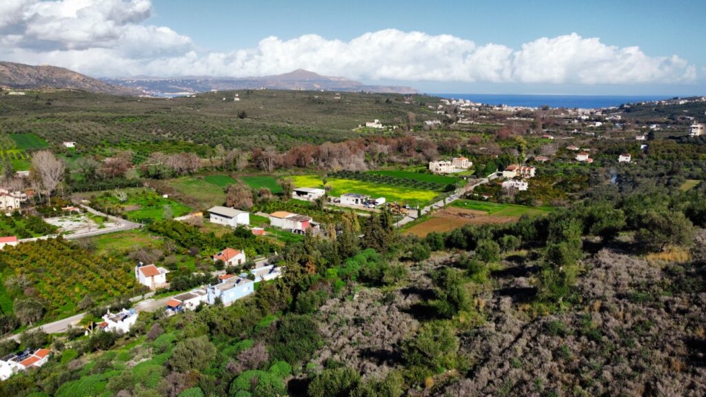 A MASSIVE PLOT OF MORE THAN 13,000 SQM WITH BREATHTAKING VIEWS ON THE ENTRANCE OF ARMENOI VILLAGE