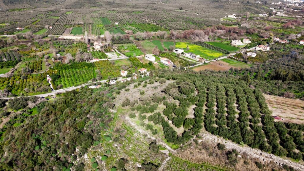 A MASSIVE PLOT OF MORE THAN 13,000 SQM WITH BREATHTAKING VIEWS ON THE ENTRANCE OF ARMENOI VILLAGE