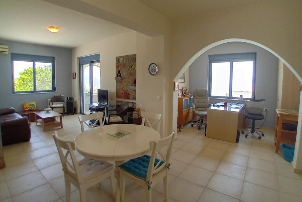 FOR SALE A THREE BEDROOM SEA VIEW VILLA WITH A POOL IN KEFALAS