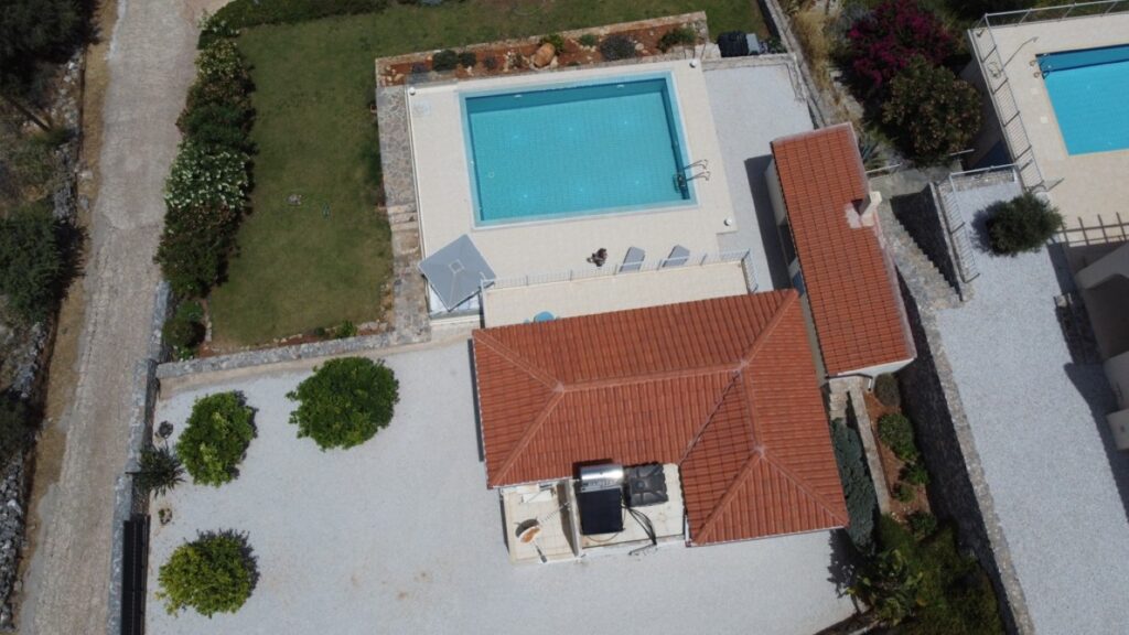 FOR SALE A THREE BEDROOM SEA VIEW VILLA WITH A POOL IN KEFALAS